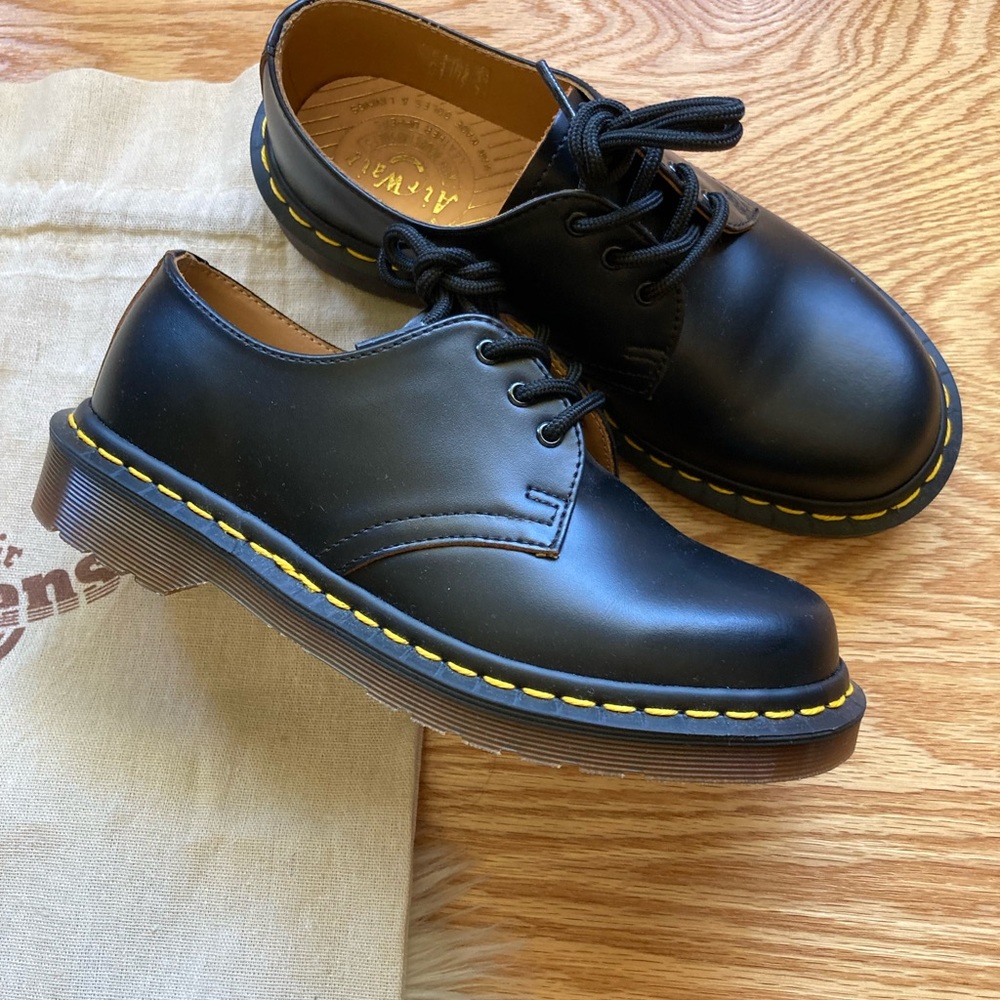 1461 Dr. Martens Oxfords - Made In England